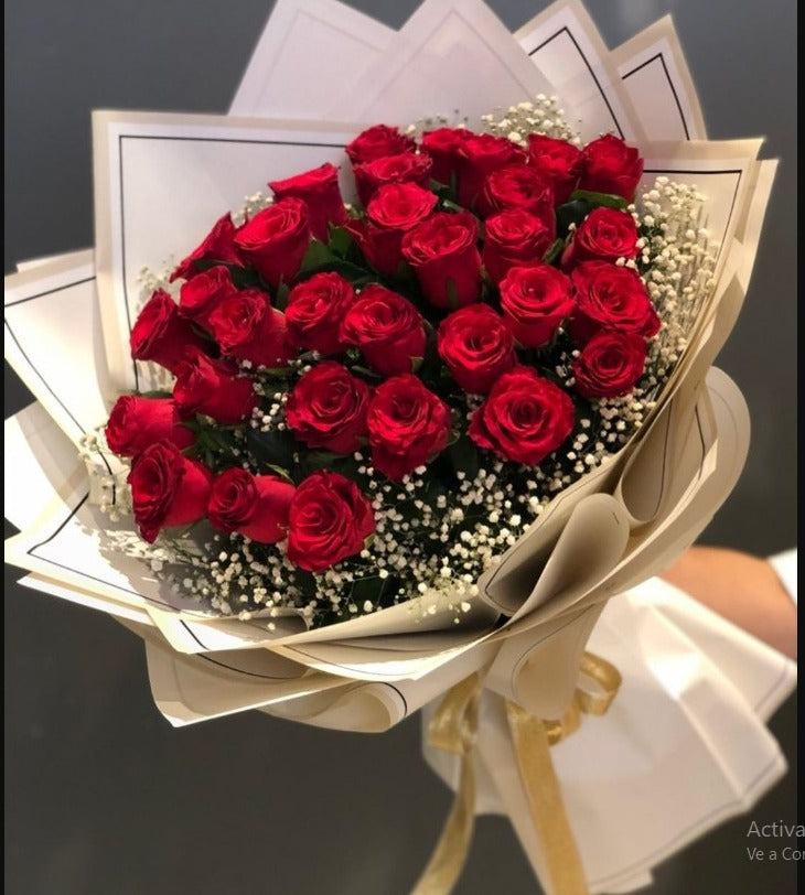 RED ROSES BUNCH
