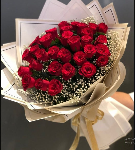 RED ROSES BUNCH